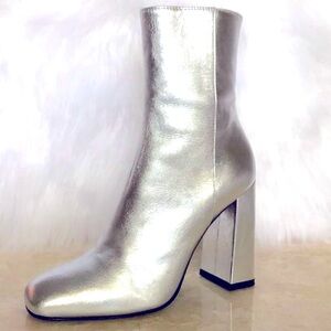 Barneys NEW YORK‎ Leather boots